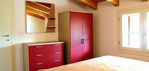 Airone Bianco Village Apartahotel 4*